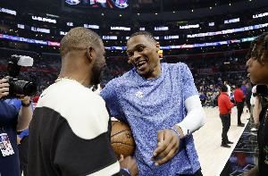 帕金斯：保罗不是历史前10的控卫 我不会把他排在威少前面