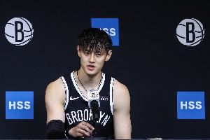 媒体人谈曾凡博：从G联赛打回NBA并非全无机会 只是这条路更艰难